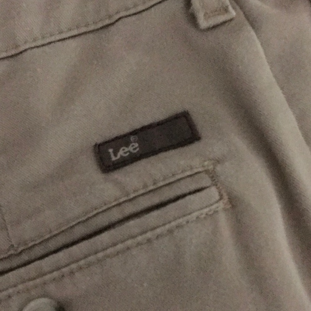 Lee Khaki Pants 36x34 Proceeds Benefit Charity.
